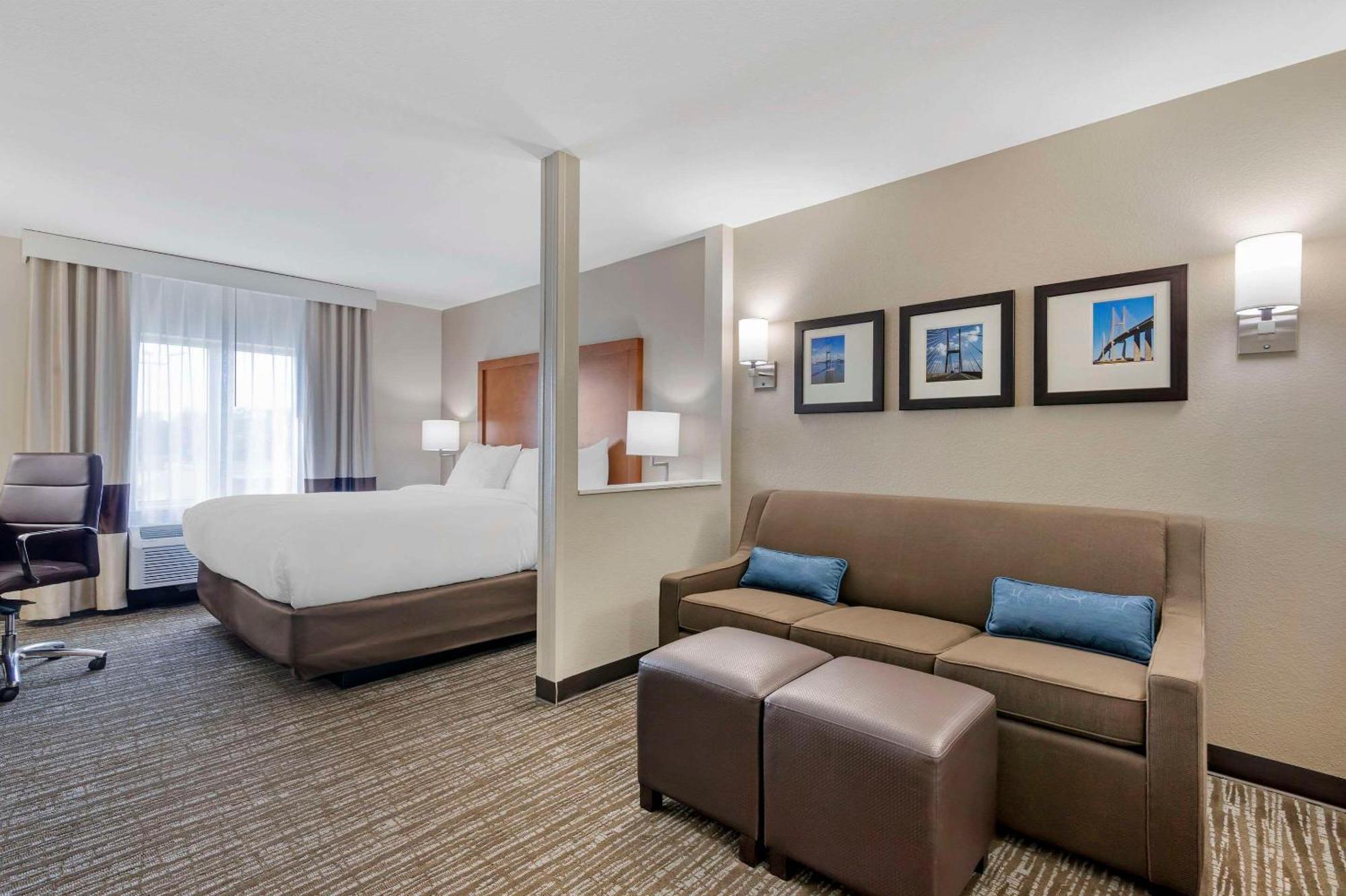 ברונסוויק Comfort Inn & Suites מראה חיצוני תמונה