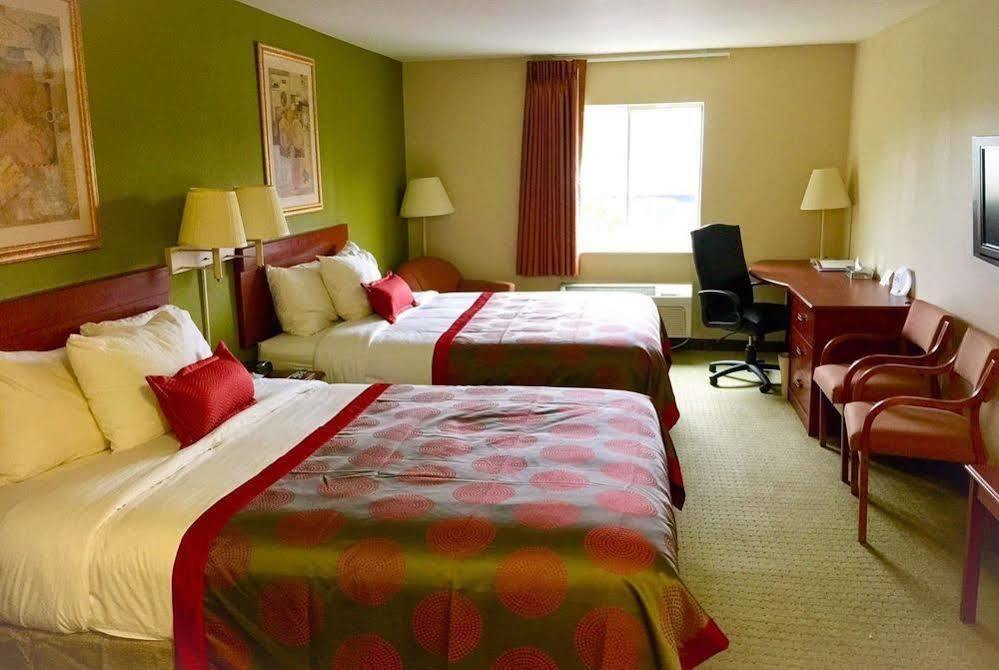 ברונסוויק Comfort Inn & Suites מראה חיצוני תמונה